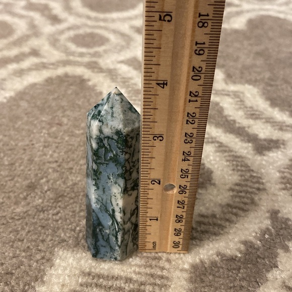 Tree Agate Tower - Picture 3 of 3